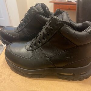 Nike ACG Boots